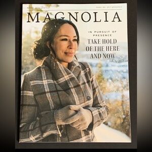 Joanna Gaines Magnolia Journal Magazine Winter 2022 Issue #25 Presence